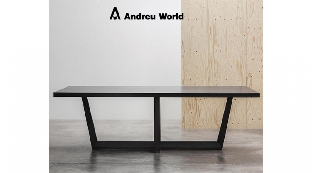 Mesa comedor UVES Andreu World.