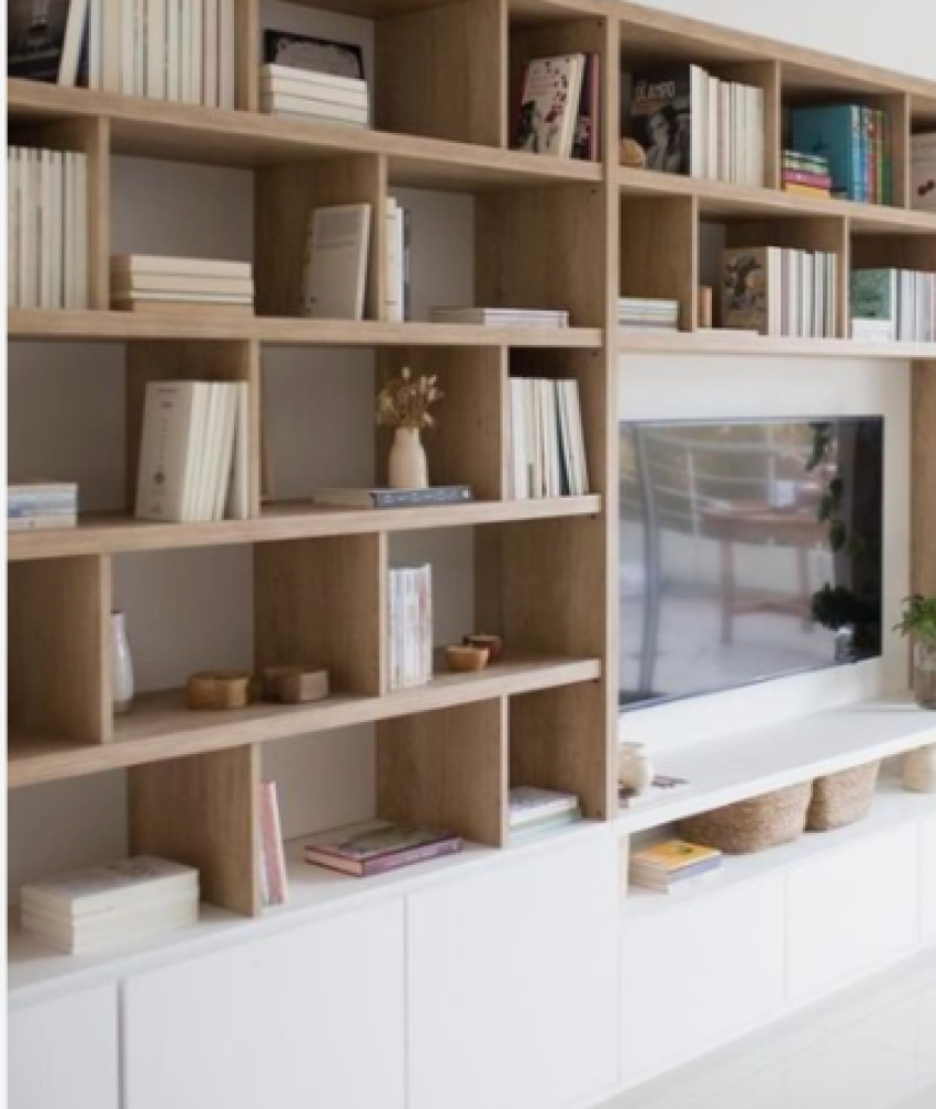 LIBRERIA LACA Y ROBLE