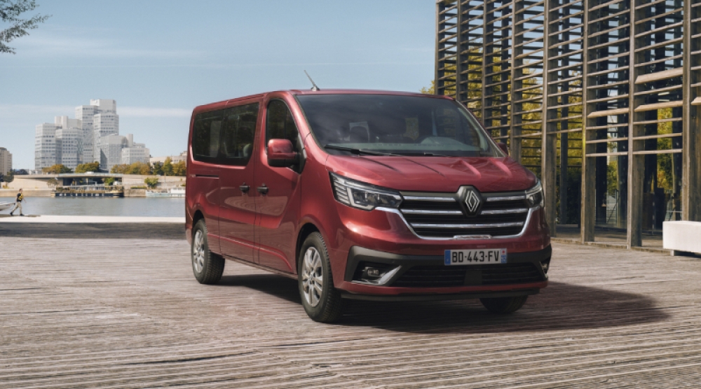 RENAULT TRAFIC COMBI